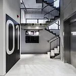 Stylish Loft With Terrace Paupys, Old Town Apartment *