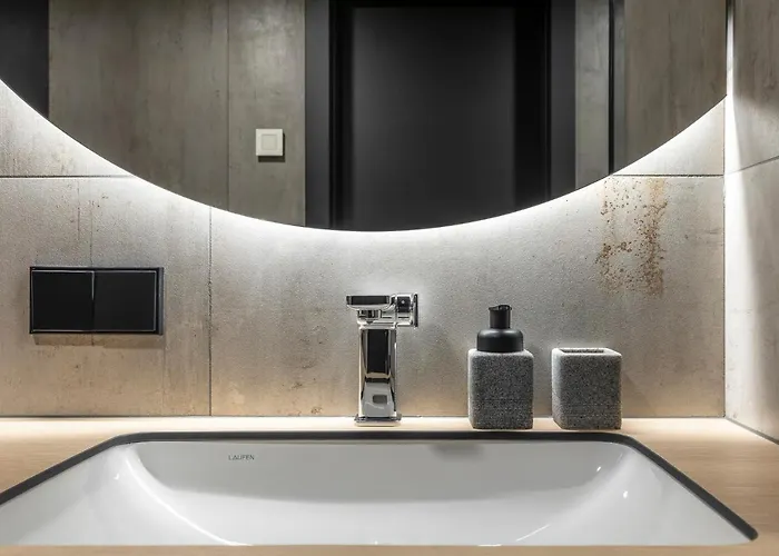 Stylish Loft With Terrace Paupys, Old Town Apartmán